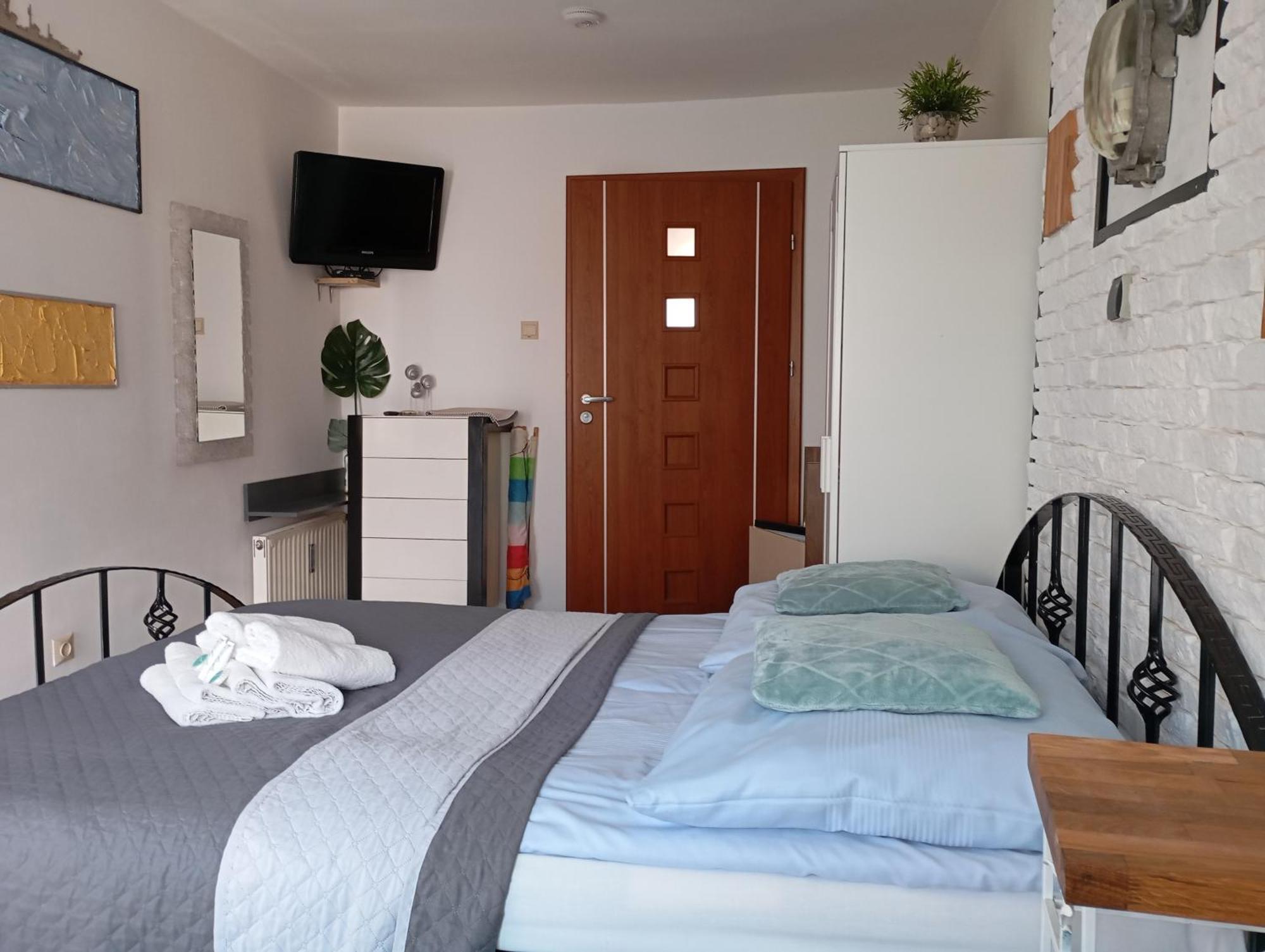 K 2 Hotel Jastrzebia Gora Bagian luar foto